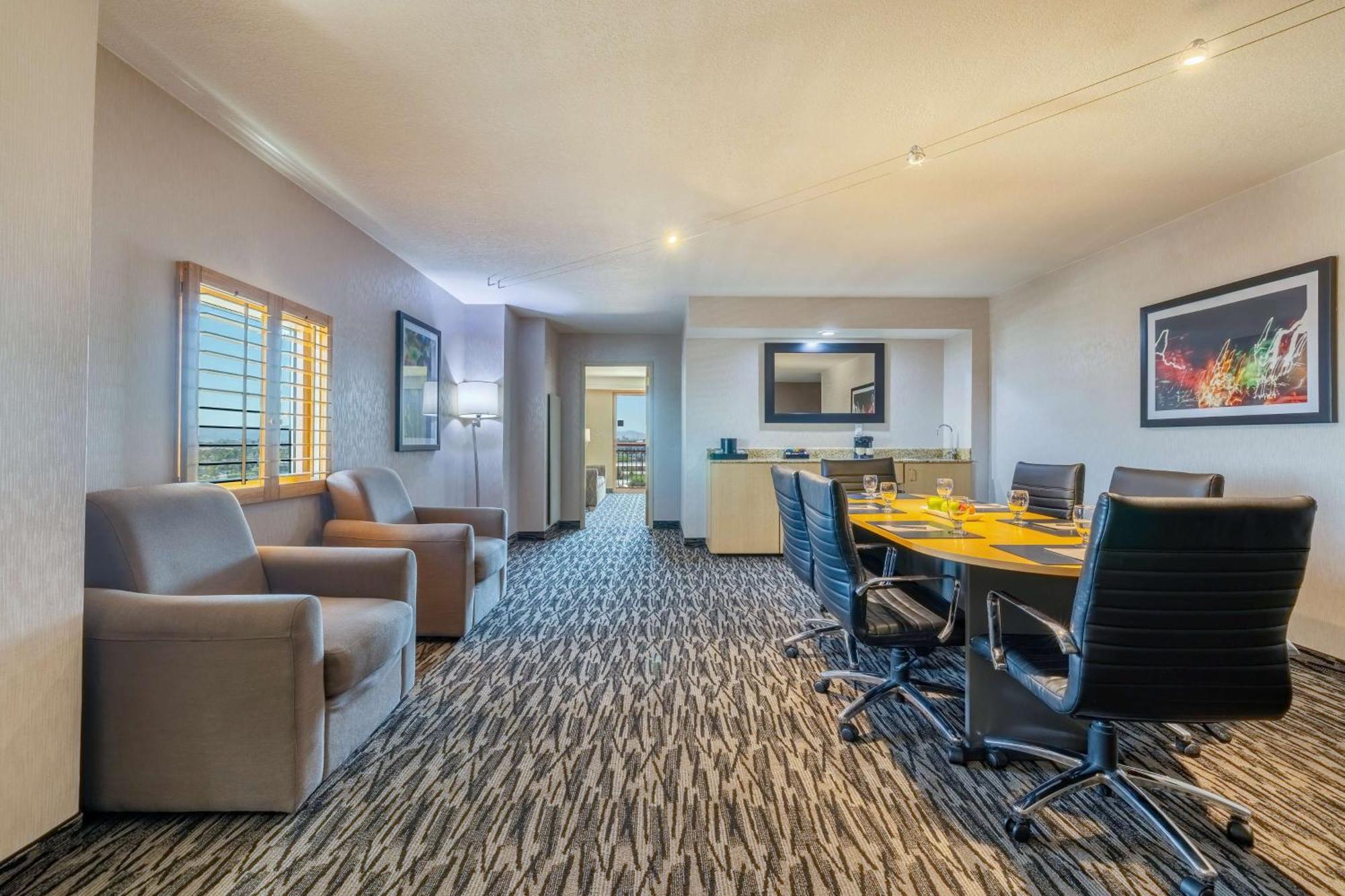 Embassy Suites By Hilton Convention Center Las Vegas Exterior foto